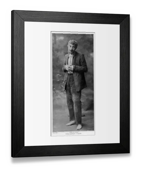 Framed Print : Le Theatre 1900s France humour portraits idiots fools poor beggars poverty Framed Print : Le Theatre 1900s France humour portraits idiots fools poor beggars poverty