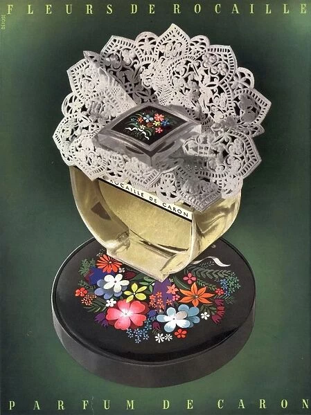 1930s UK caron fleurs de rocaille womens