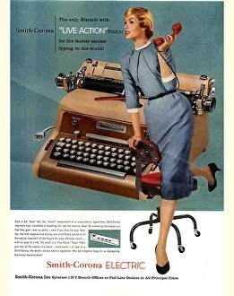 1950's Collection: Smith-Corona 1950s USA mcitnt equipment typewriters secretaries secretary